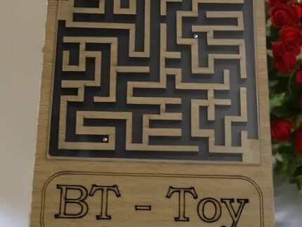 Mini Wooden Maze Game – Fun, Focus & Classic Brain Challenge!
